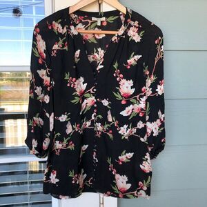 Joie Kade B Caviar Cherry Blossom Silk Blouse Top Black Floral Shirt Size XS